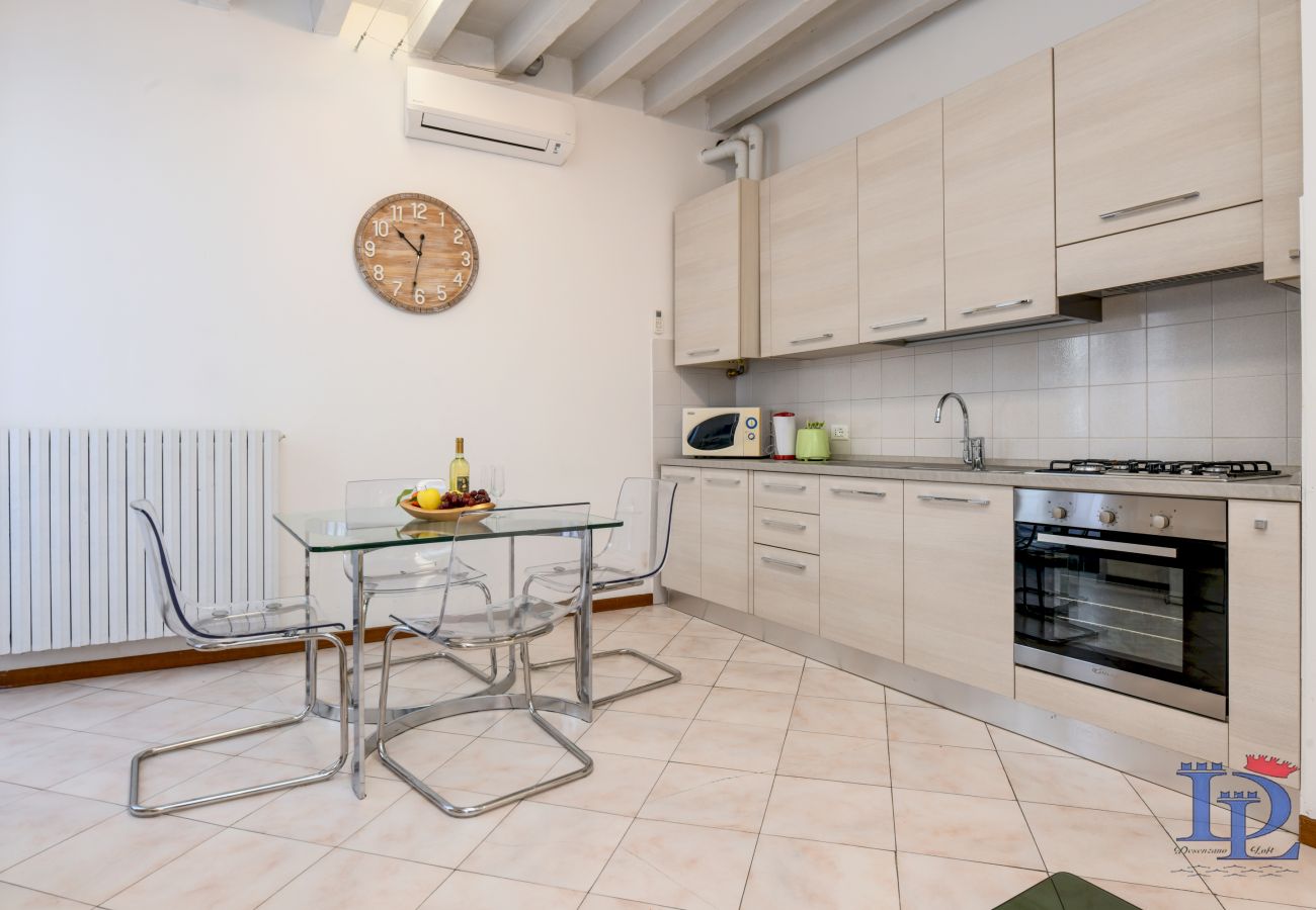 Desenzanoloft, Appartamento, casa vacanze, Desenzano, Lago di Garda, case vacanza, Sirmione, affitti brevi