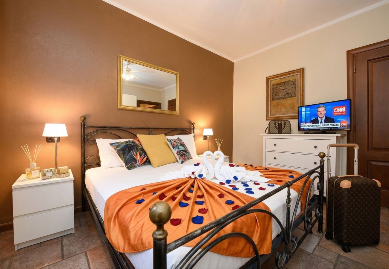 Appartamento a Desenzano del Garda - Desenzanoloft Garden and Pool
