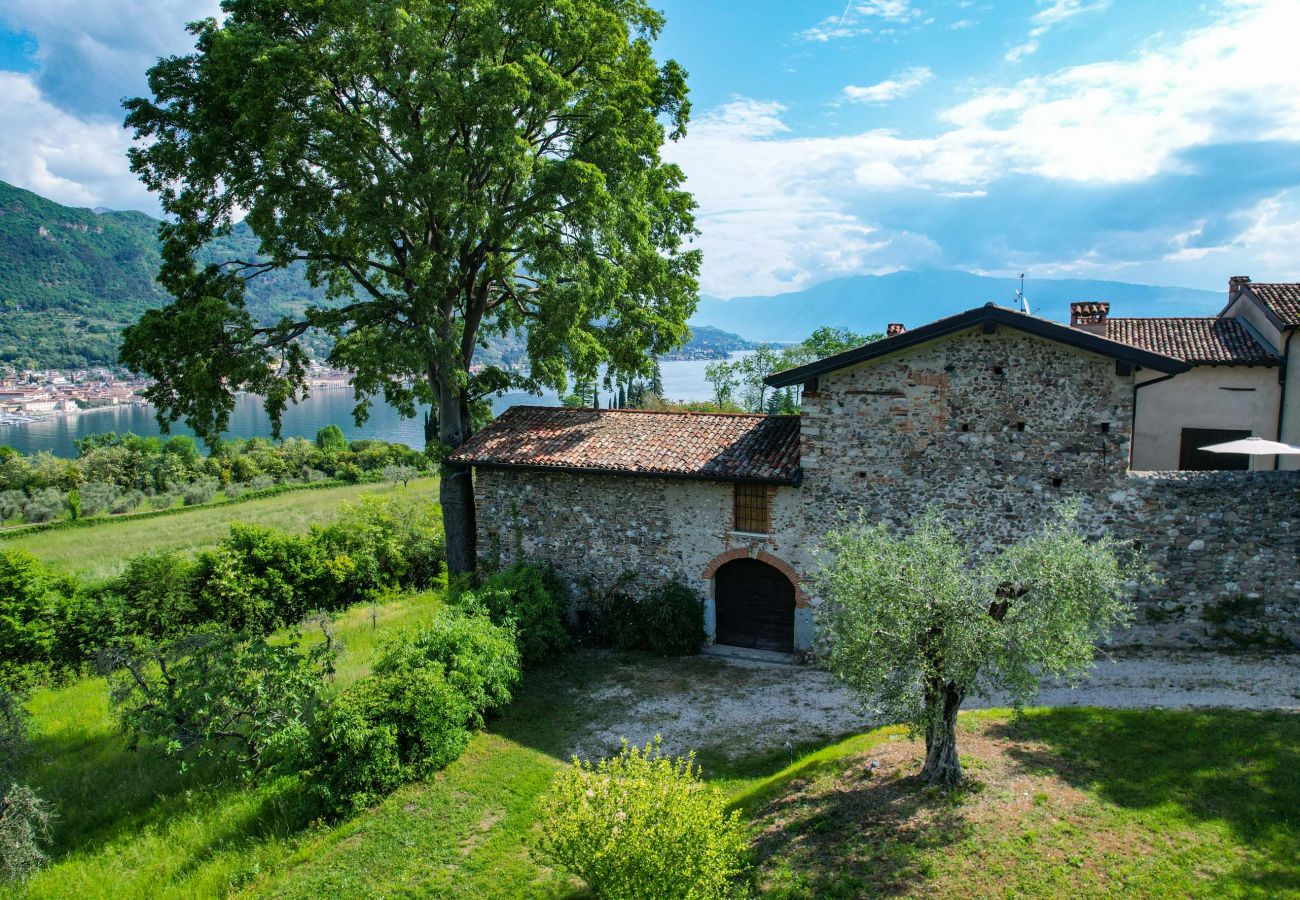 Villa a Salò - Casale Lucrezia - Salò