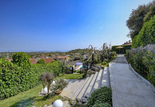 Villa a Soiano del Lago - Rustico Belvedere - Soiano del lago Villa a Soiano del Lago - Rustico Belvedere - Soiano del lago