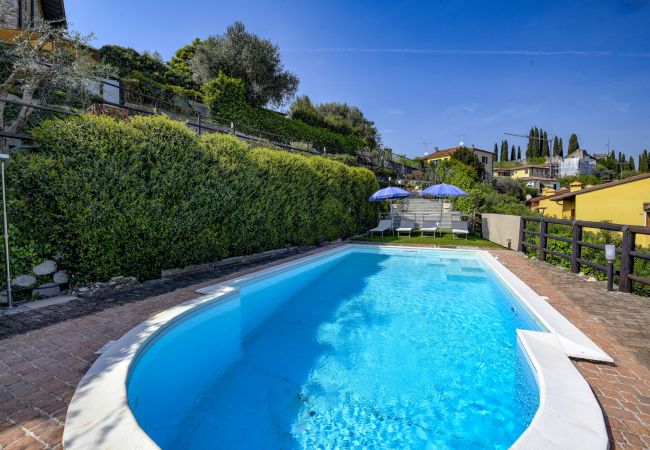 Villa a Soiano del Lago - Rustico Belvedere - Soiano del lago Villa a Soiano del Lago - Rustico Belvedere - Soiano del lago