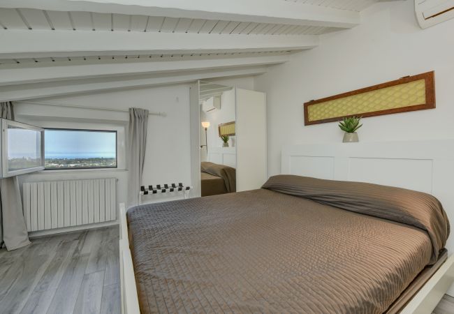 Villa a Soiano del Lago - Rustico Belvedere - Soiano del lago Villa a Soiano del Lago - Rustico Belvedere - Soiano del lago