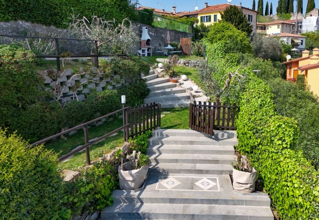 Villa a Soiano del Lago - Rustico Belvedere - Soiano del lago Villa a Soiano del Lago - Rustico Belvedere - Soiano del lago