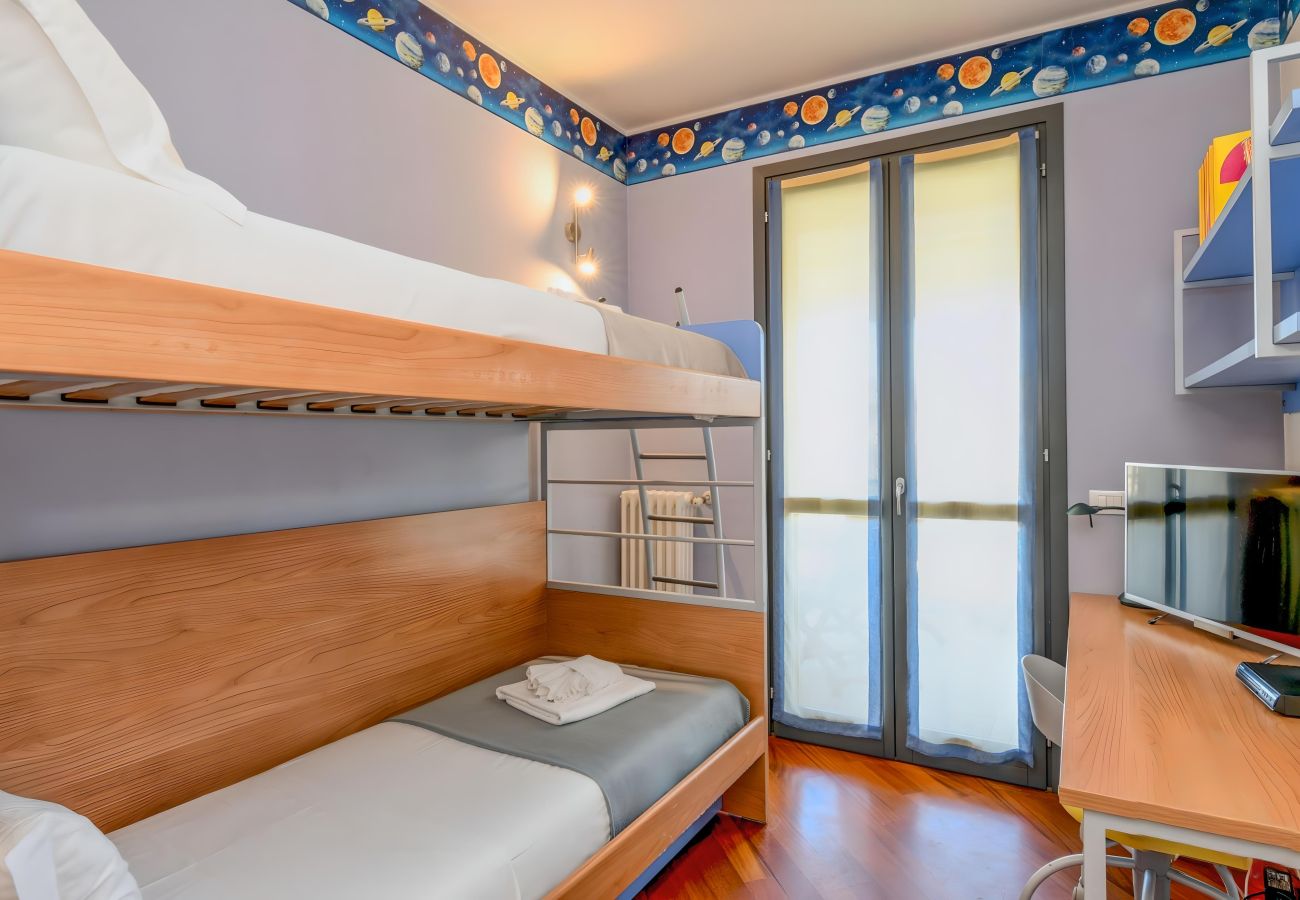 Appartamento a Desenzano del Garda - Desenzanoloft Butterfly and Pools