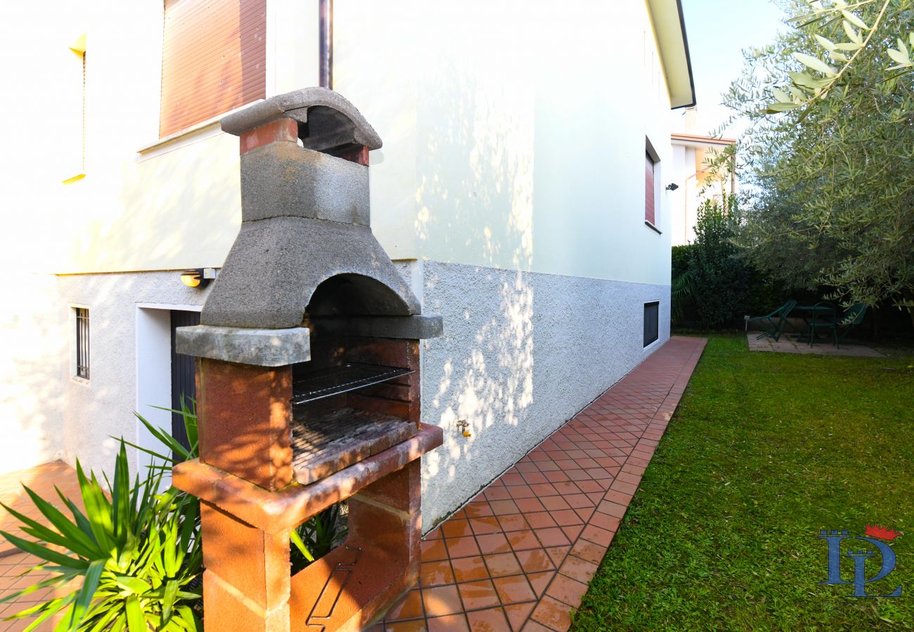 Villa a Desenzano del Garda - Desenzanoloft Villa Palm Garda Beach