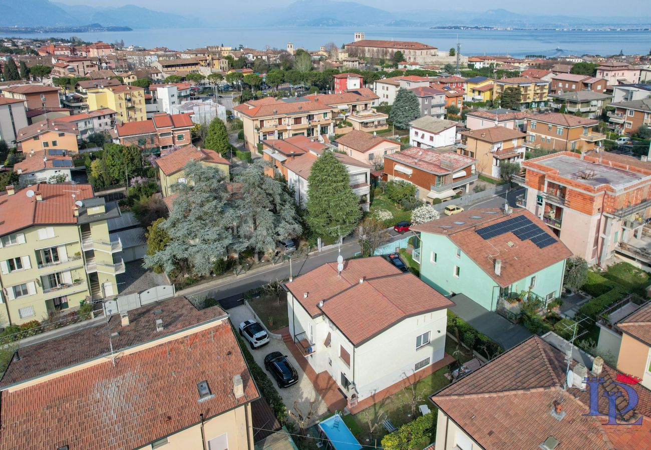Villa a Desenzano del Garda - Desenzanoloft Villa Palm Garda Beach