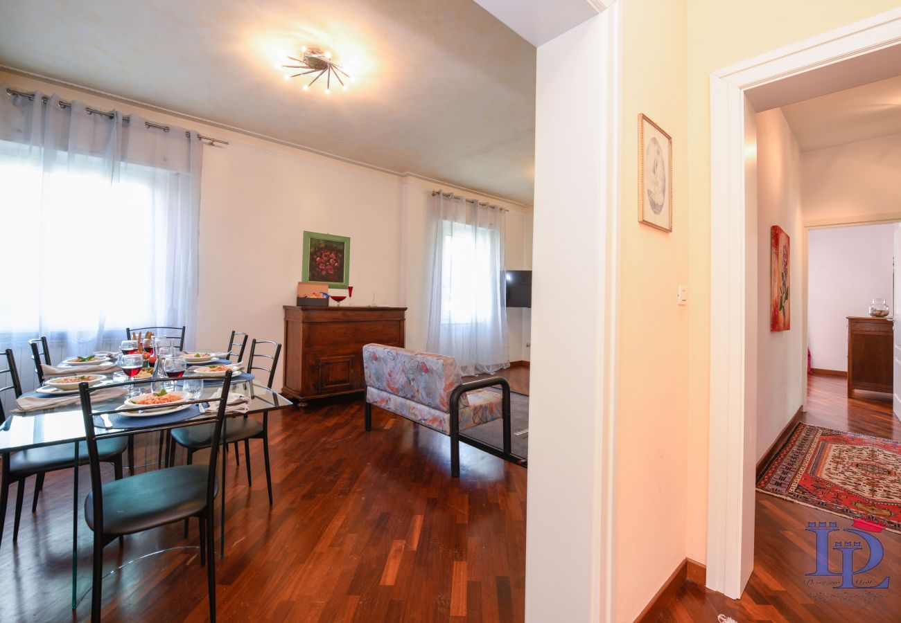 Villa a Desenzano del Garda - Desenzanoloft Villa Palm Garda Beach