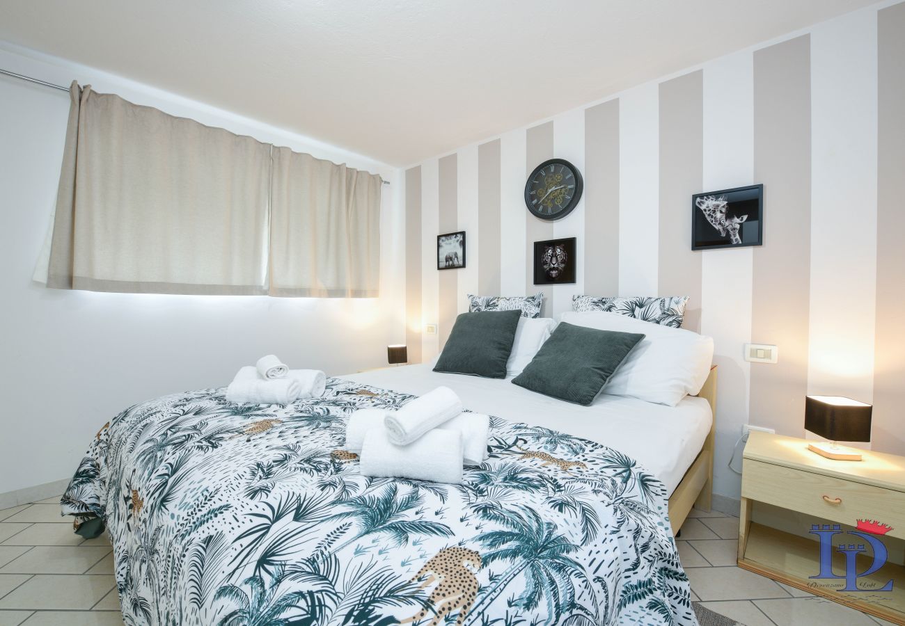 Villa a Desenzano del Garda - Desenzanoloft Villa Palm Garda Beach