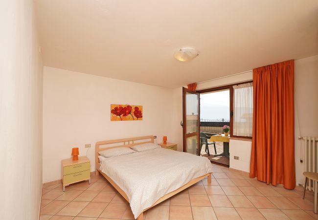 Appartamento a Tignale - sole: semplice ma funzionale con due camere da letto