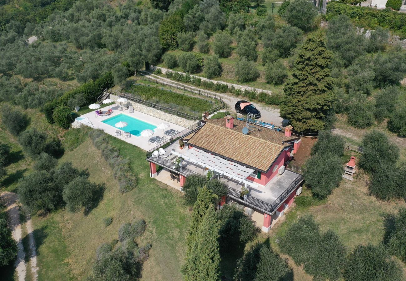 Appartamento a Toscolano-Maderno - Cà Rossa -  Ibisco immersi nella natura al di sopra di Toscolano Maderno