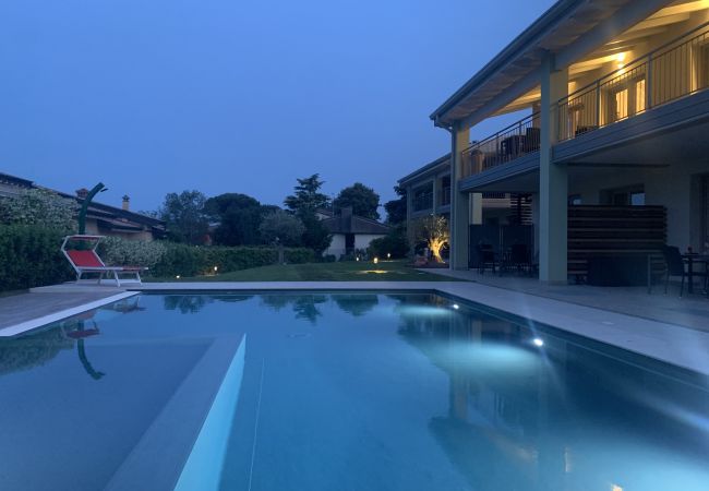 Studio a Manerba del Garda - Gardaliva 3: in piccolo residence nuovo con piscina e vicino alla spiaggia