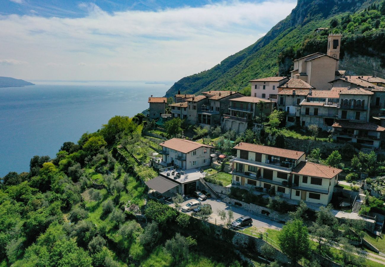 Appartamento a Tignale - Albicocca: vista lago, natura e relax