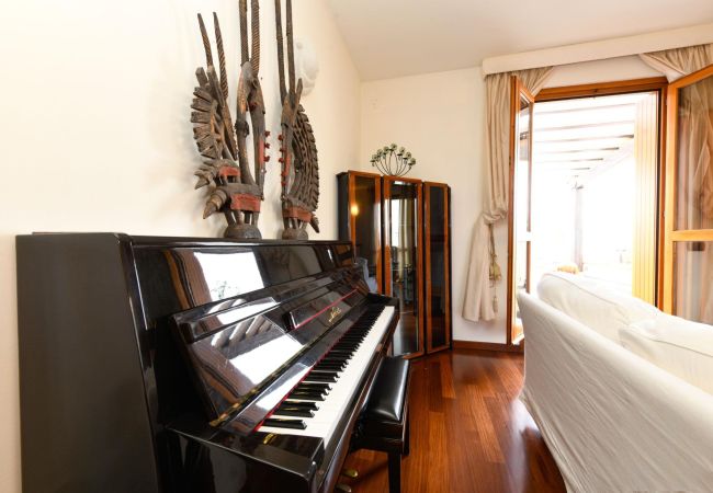 Appartamento a Desenzano del Garda - Desenzanoloft Gardastar Appartamento a Desenzano del Garda - Desenzanoloft Gardastar