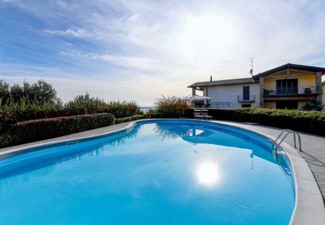 Appartamento a Toscolano-Maderno - Happiness: con piscina e vista lago