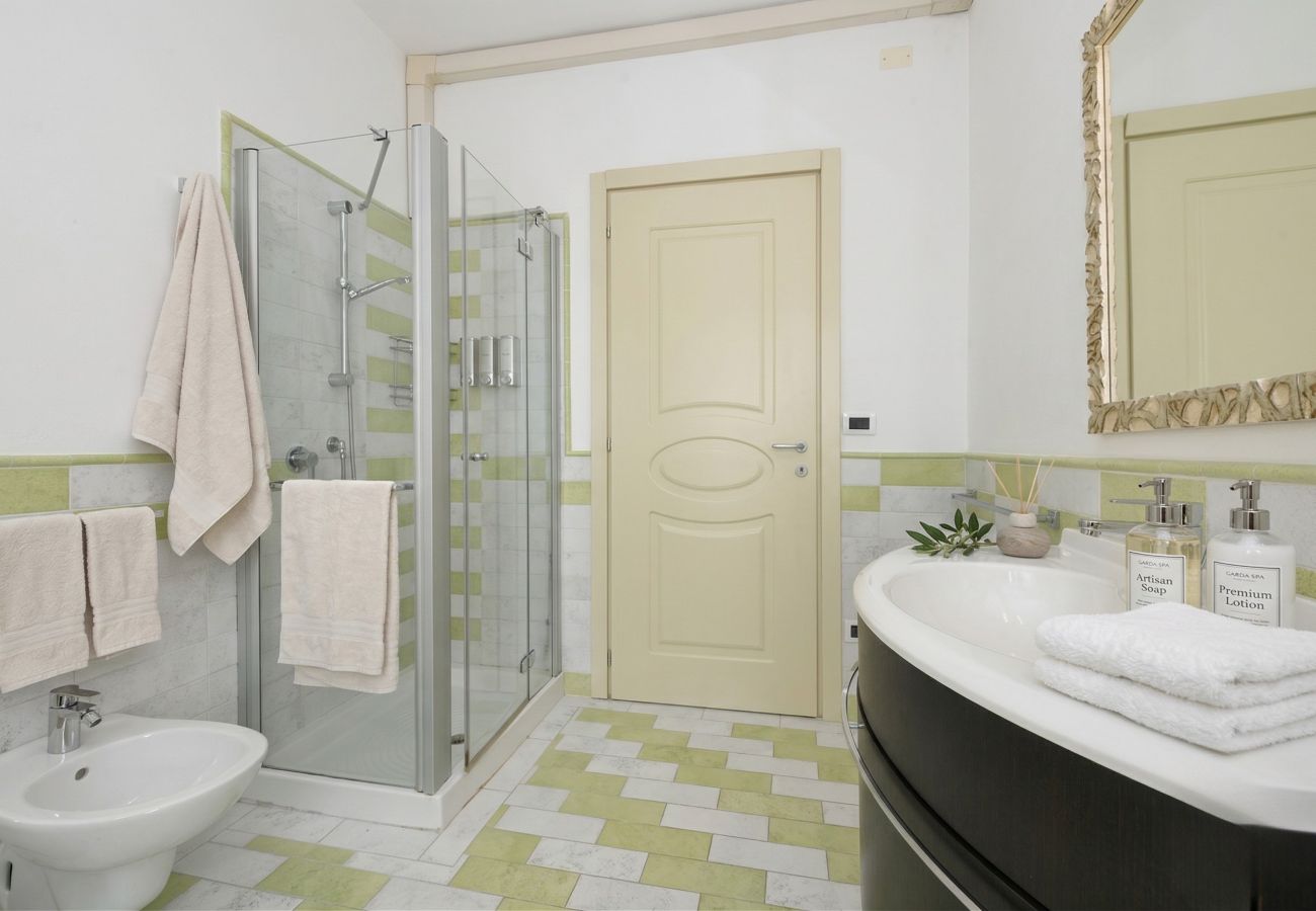 Appartamento a Desenzano del Garda -  DesenzanoLoft Ciao Lago