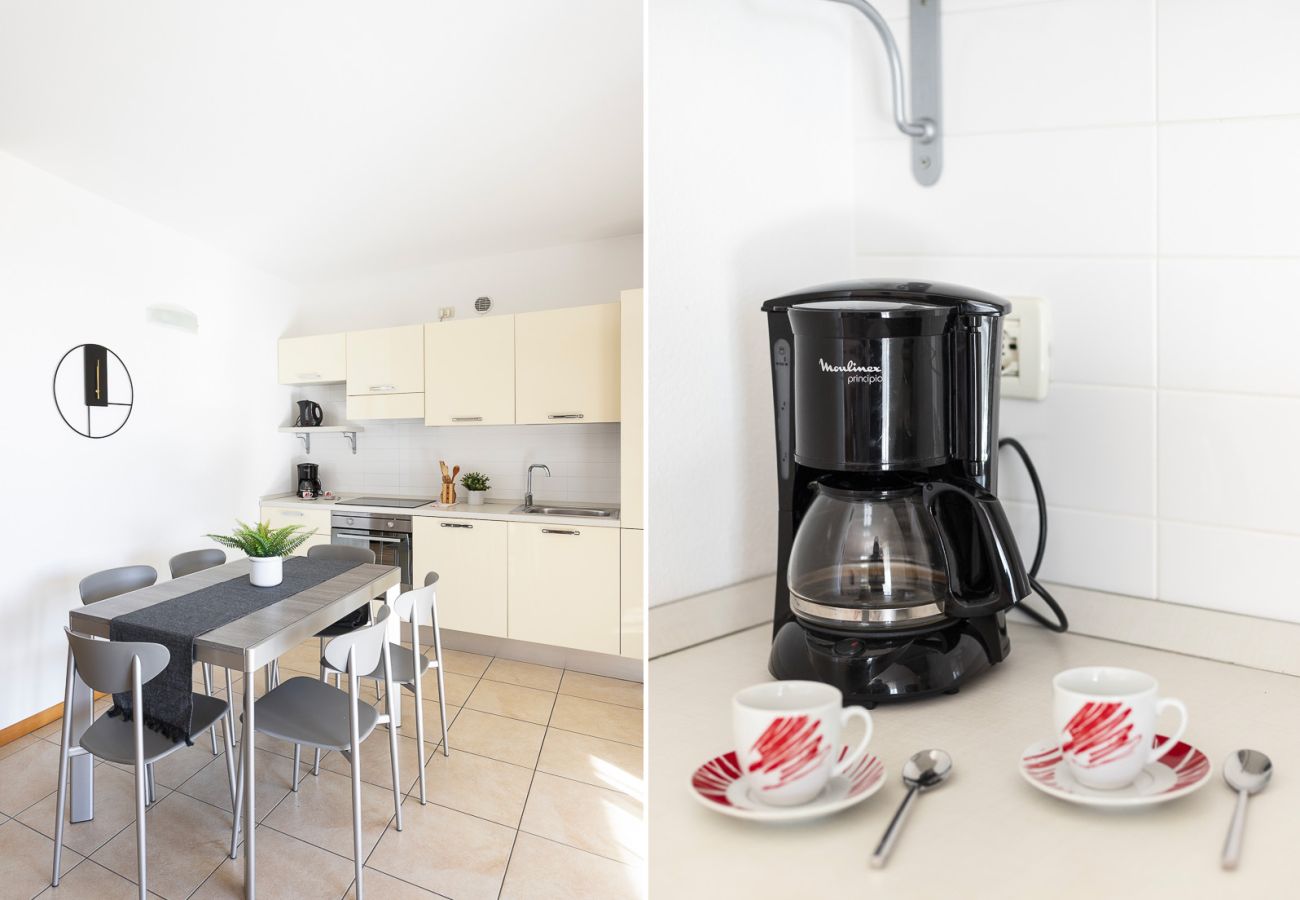 Appartamento a Toscolano-Maderno - 7 Sunshine: con vista lago e piscina