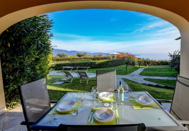  a Toscolano-Maderno - Felicity: con Vista lago e piscina