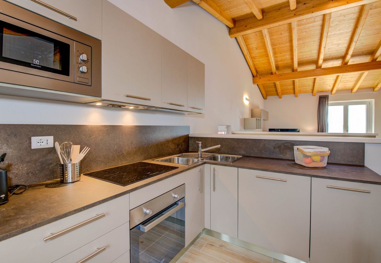 Villa a Toscolano-Maderno - Le Casette - Gargnà con piscina e vista lago