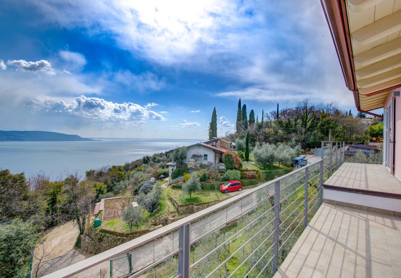 Villa a Toscolano-Maderno - Le Casette - Leccino con vista lago, piscina e jacuzzi