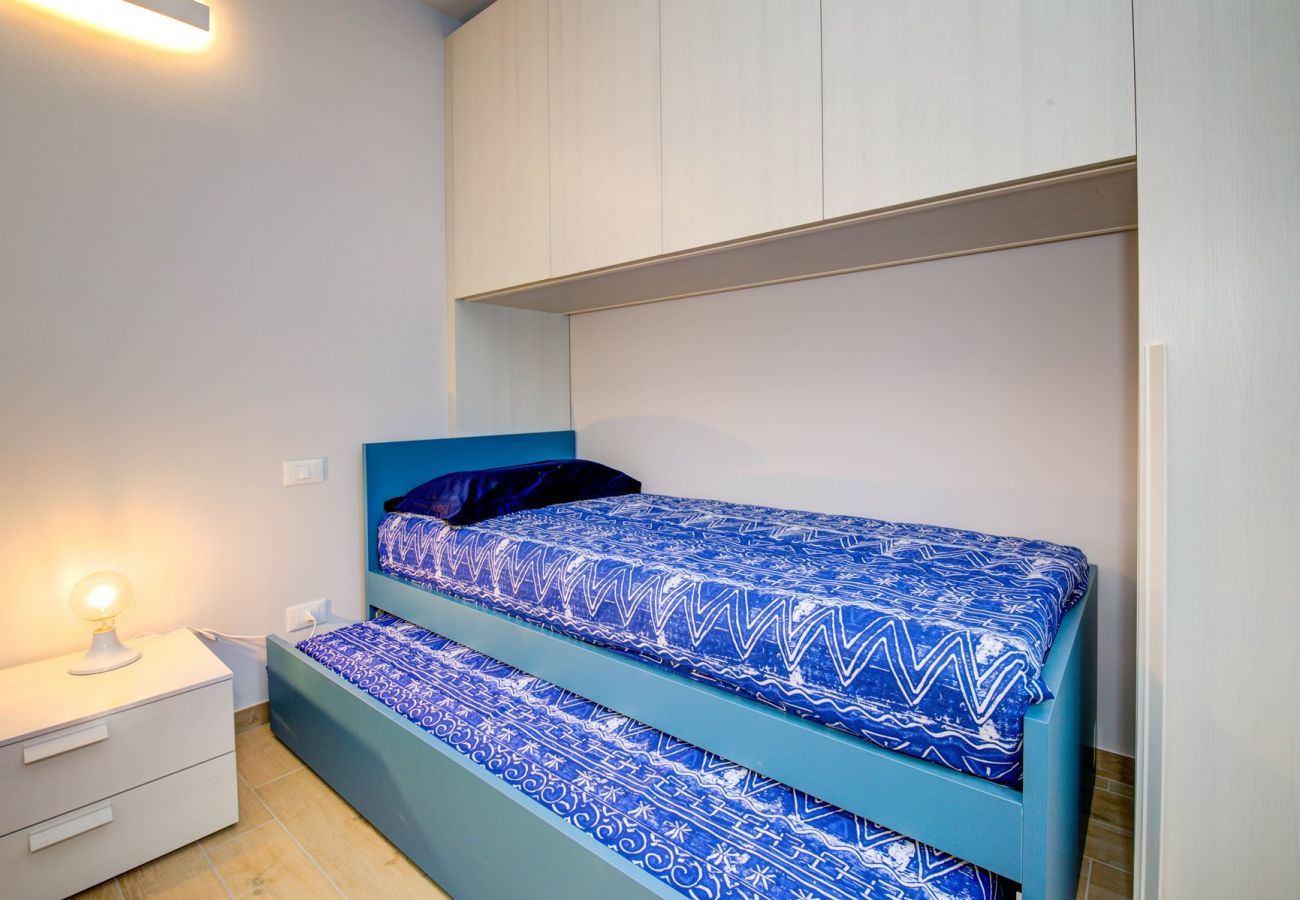 Villa a Toscolano-Maderno - Le Casette - Leccino con vista lago, piscina e jacuzzi