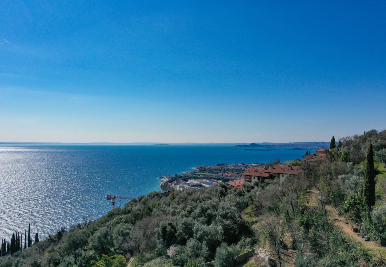 Villa a Toscolano-Maderno - Le Casette - Leccino con vista lago, piscina e jacuzzi