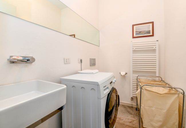 Appartamento a Desenzano del Garda - Desenzanoloft Oscar Luxury Suite Appartamento a Desenzano del Garda - Desenzanoloft Oscar Luxury Suite