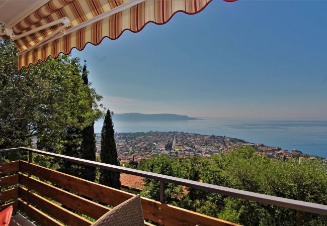 Appartamento a Toscolano-Maderno - Oriolo: con vista fantastica sul lago di Garda