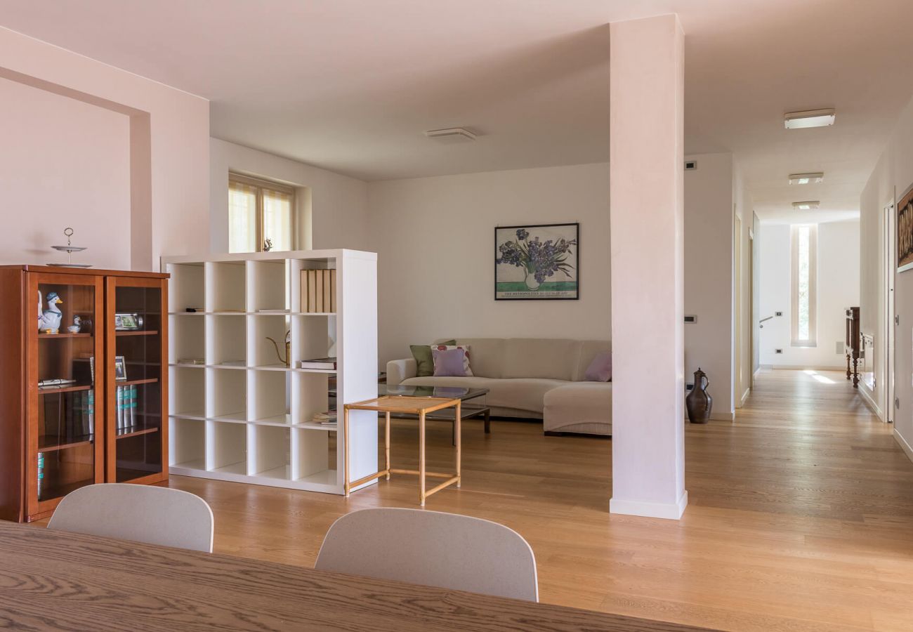 Villa a Padenghe sul Garda - Villa Gioia con piscina privata