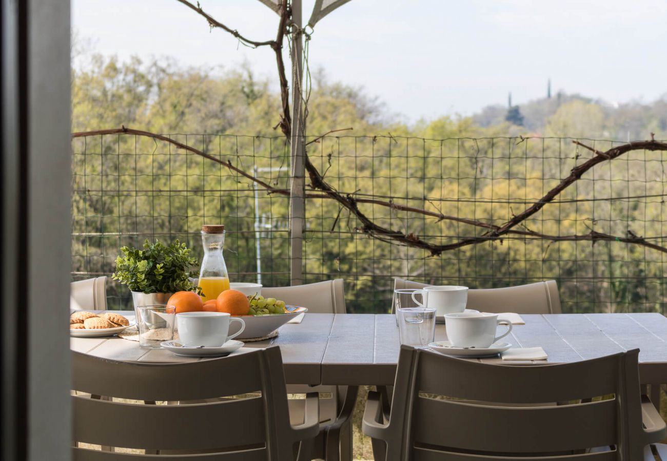 Villa a Padenghe sul Garda - Villa Gioia con piscina privata