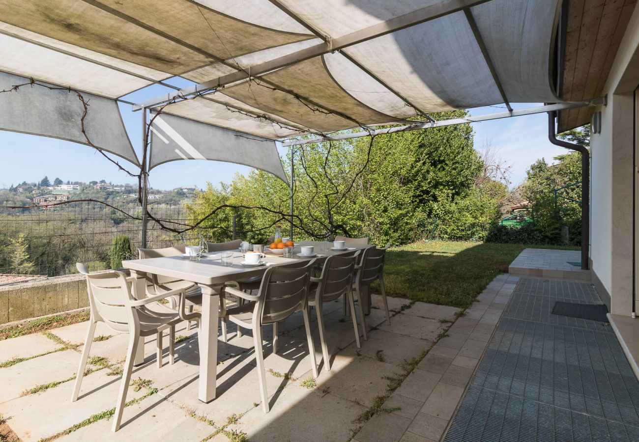 Villa a Padenghe sul Garda - Villa Gioia con piscina privata