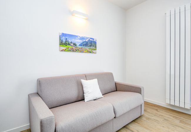 Appartamento a Toscolano-Maderno - Maison Bellini: a due passi dal lago con piscina Appartamento a Toscolano-Maderno - Maison Bellini: a due passi dal lago con piscina