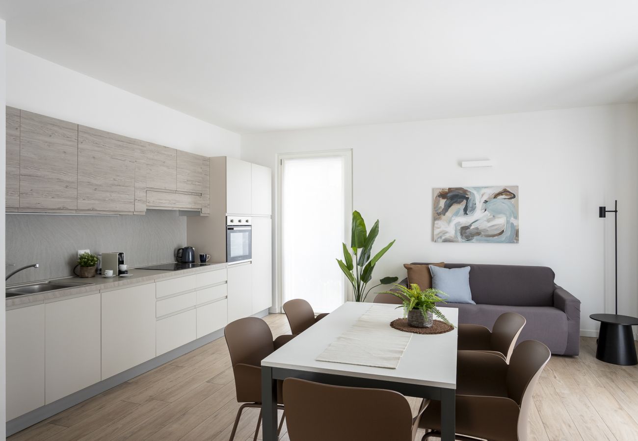 Appartamento a Toscolano-Maderno - Maison Bellini: a due passi dal lago con piscina