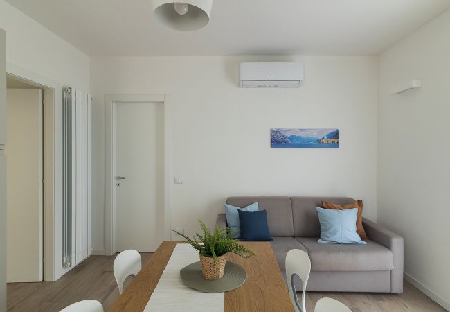 Appartamento a Toscolano-Maderno - Maison Bellini 4 con piscina e a due passi dal lago Appartamento a Toscolano-Maderno - Maison Bellini 4 con piscina e a due passi dal lago