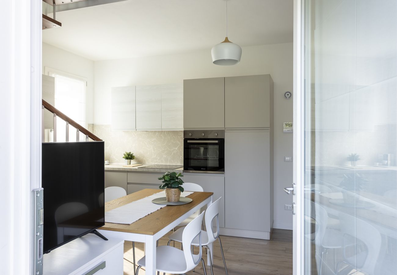 Appartamento a Toscolano-Maderno - Maison Bellini 4 con piscina e a due passi dal lago