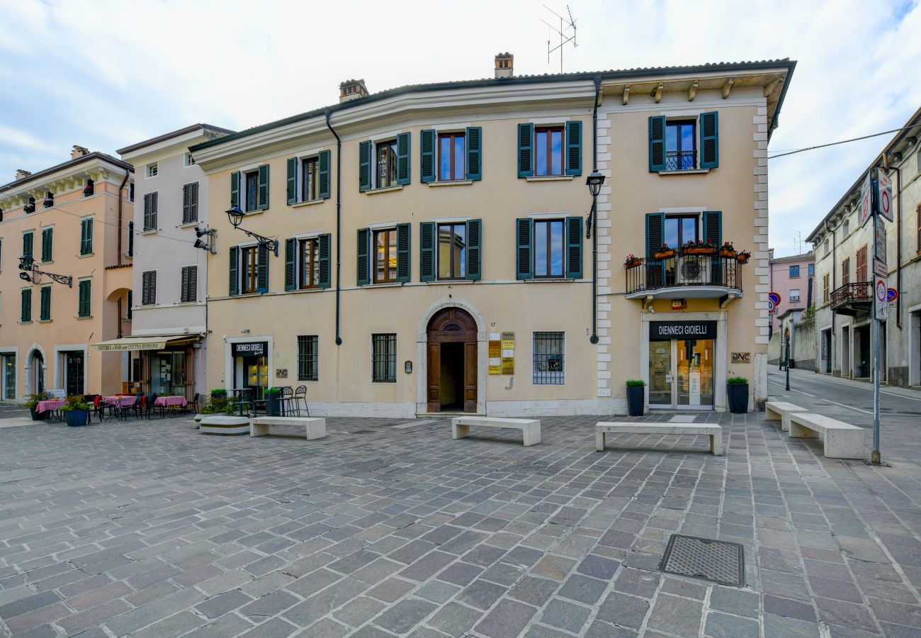 Appartamento a Desenzano del Garda - Desenzanoloft Apa Dom 