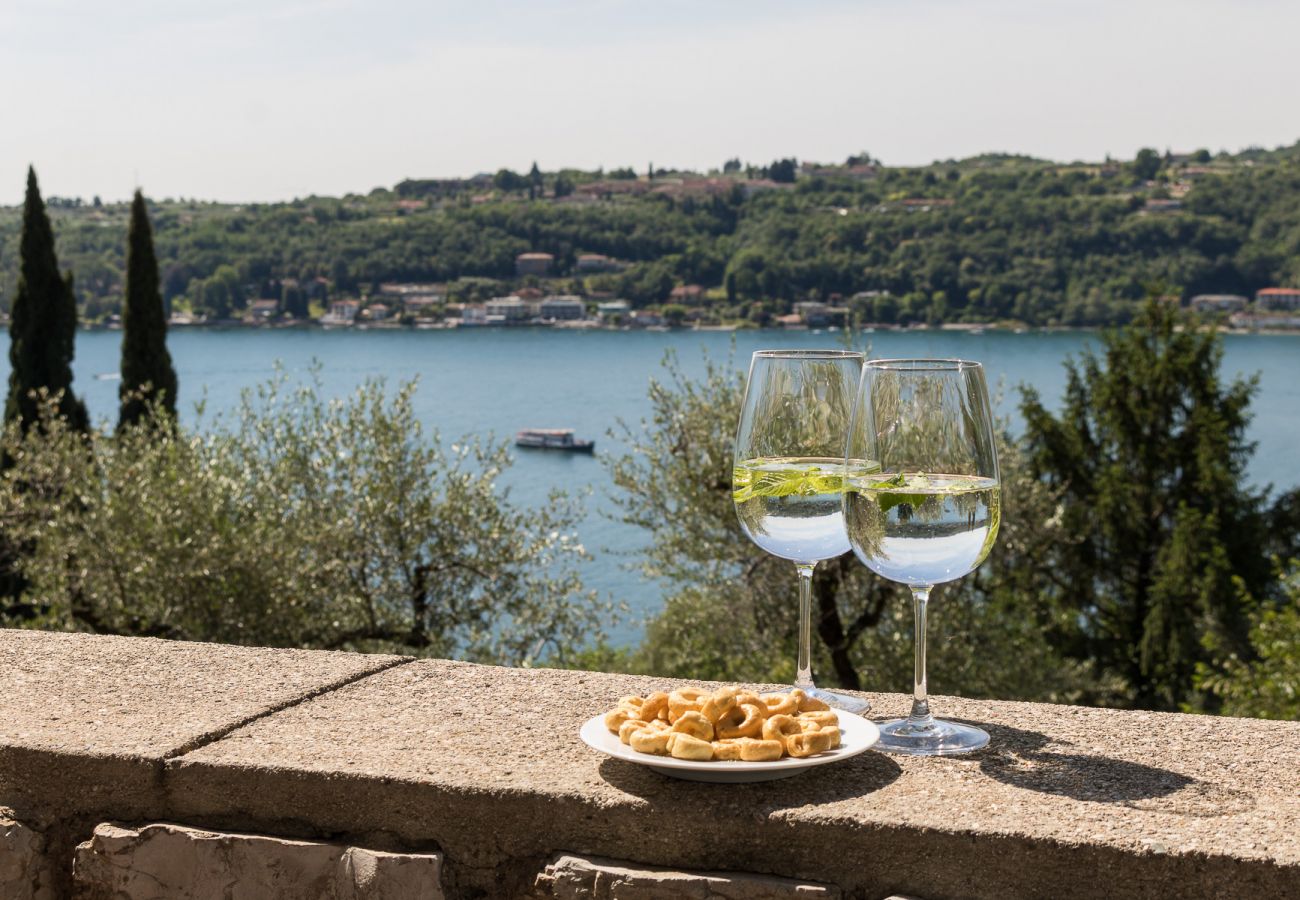 Villa a Salò - Villa Cuore con vista lago e piscina privata