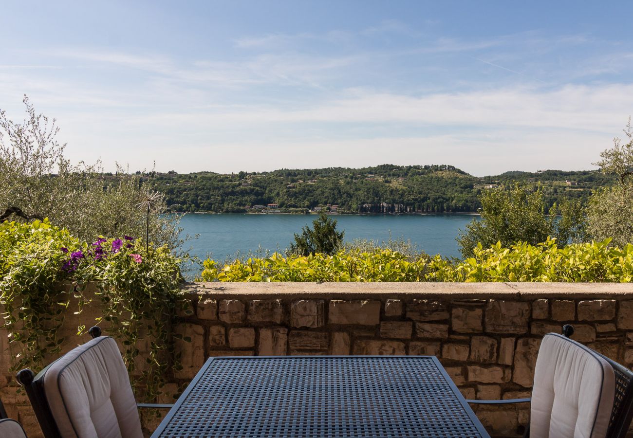 Villa a Salò - Villa Cuore con vista lago e piscina privata