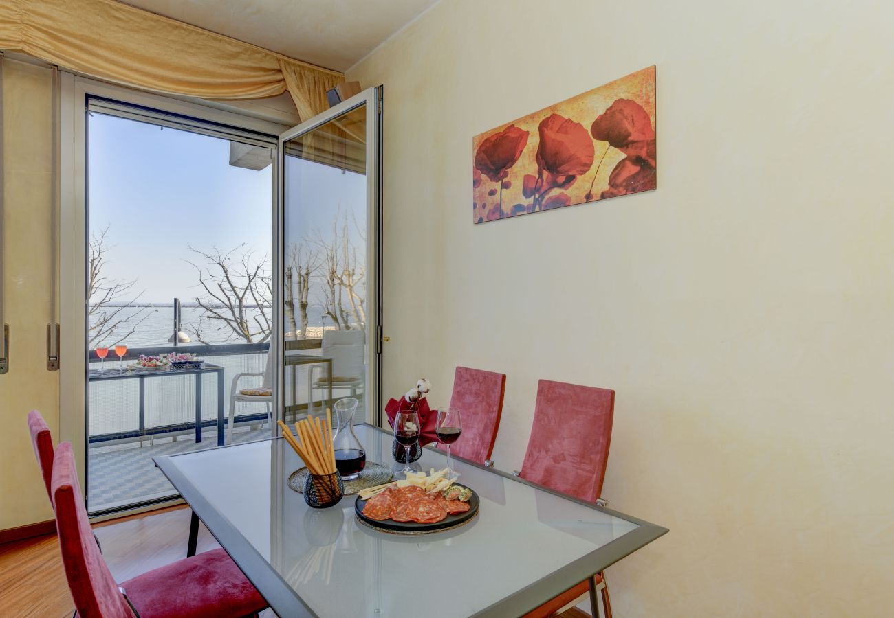 Appartamento a Desenzano del Garda - Desenzanoloft CHARMING ON THE LAKE 