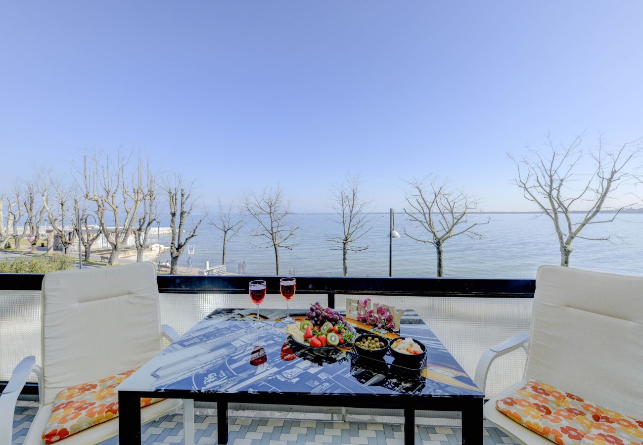 Appartamento a Desenzano del Garda - Desenzanoloft CHARMING ON THE LAKE 