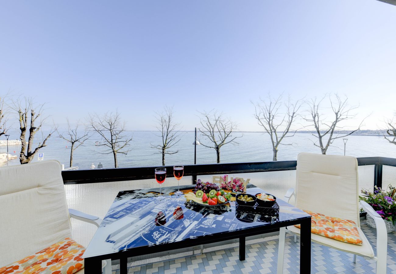 Appartamento a Desenzano del Garda - Desenzanoloft CHARMING ON THE LAKE 