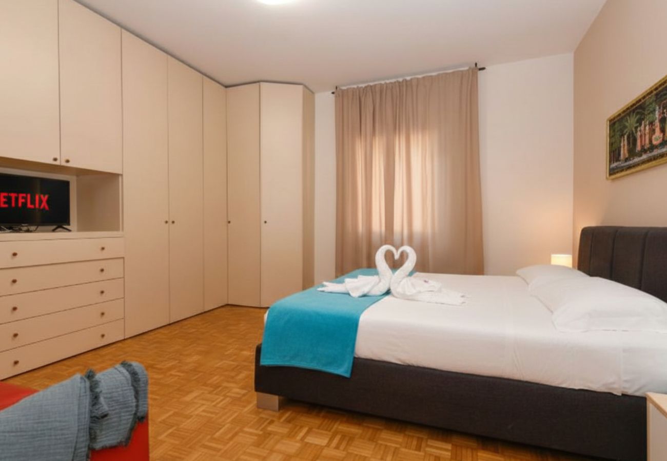 Appartamento a Desenzano del Garda - Desenzanoloft CHARMING ON THE LAKE 