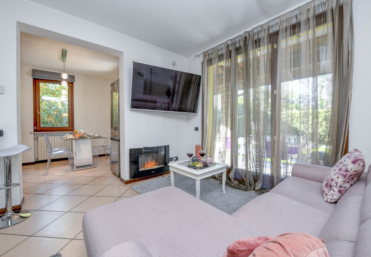 Villa a Desenzano del Garda - DesenzanoLoft Villa Luxury Jacuzzi & Garden