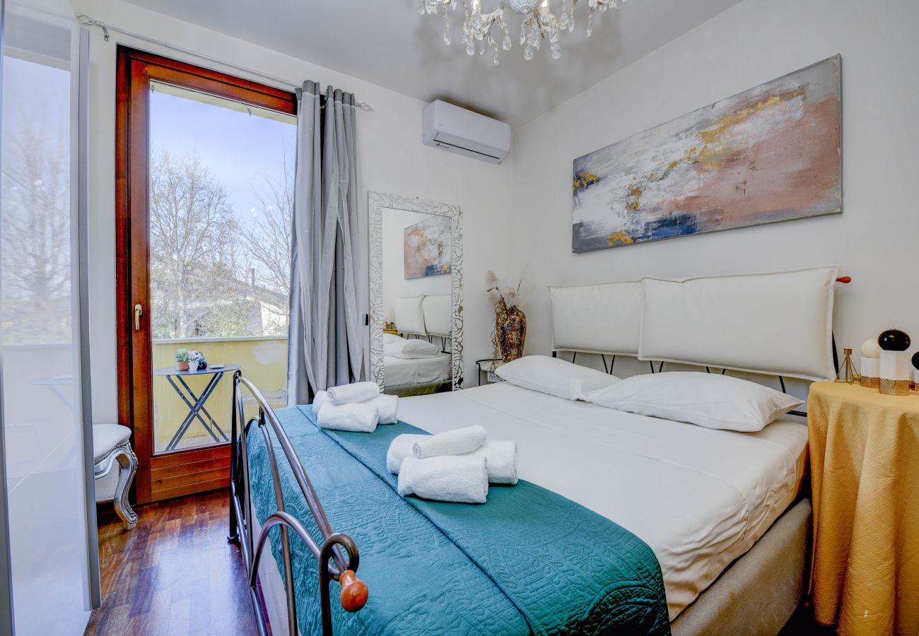 Villa a Desenzano del Garda - DesenzanoLoft Villa Luxury Jacuzzi & Garden