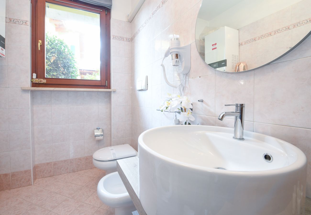 Villa a Desenzano del Garda - DesenzanoLoft Villa Luxury Jacuzzi & Garden