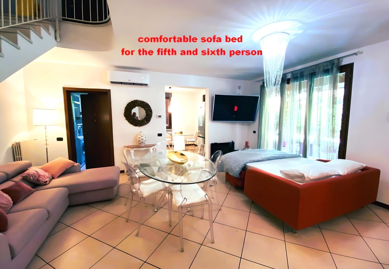 Villa a Desenzano del Garda - DesenzanoLoft Villa Luxury Jacuzzi & Garden