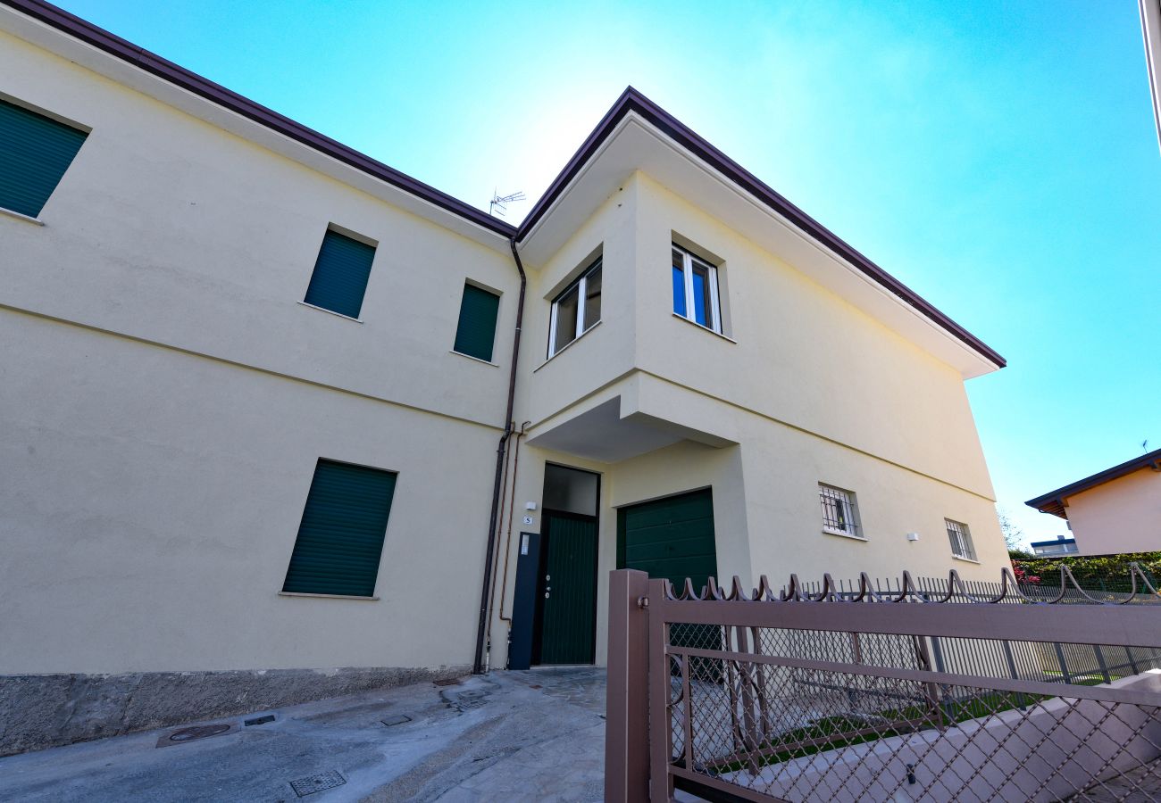 Appartamento a Desenzano del Garda - Desenzanoloft Cappuccino con garage privato