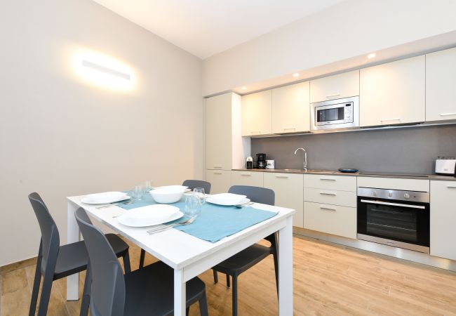 Appartamento a Toscolano-Maderno - A tre passi al lago 3 in centro storico Appartamento a Toscolano-Maderno - A tre passi al lago 3 in centro storico