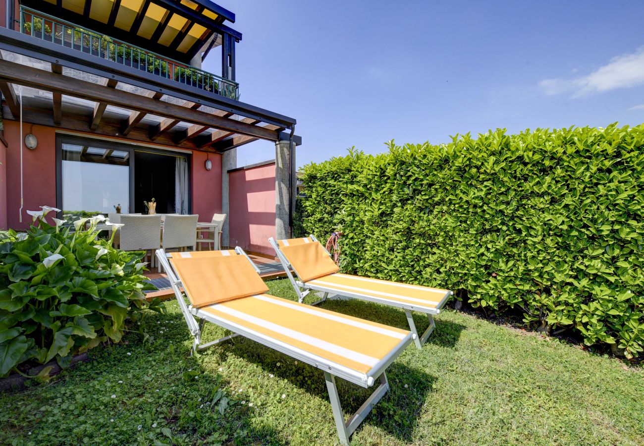 Appartamento a Desenzano del Garda - DesenzanoLoft CO2 – In residence con 5 piscine