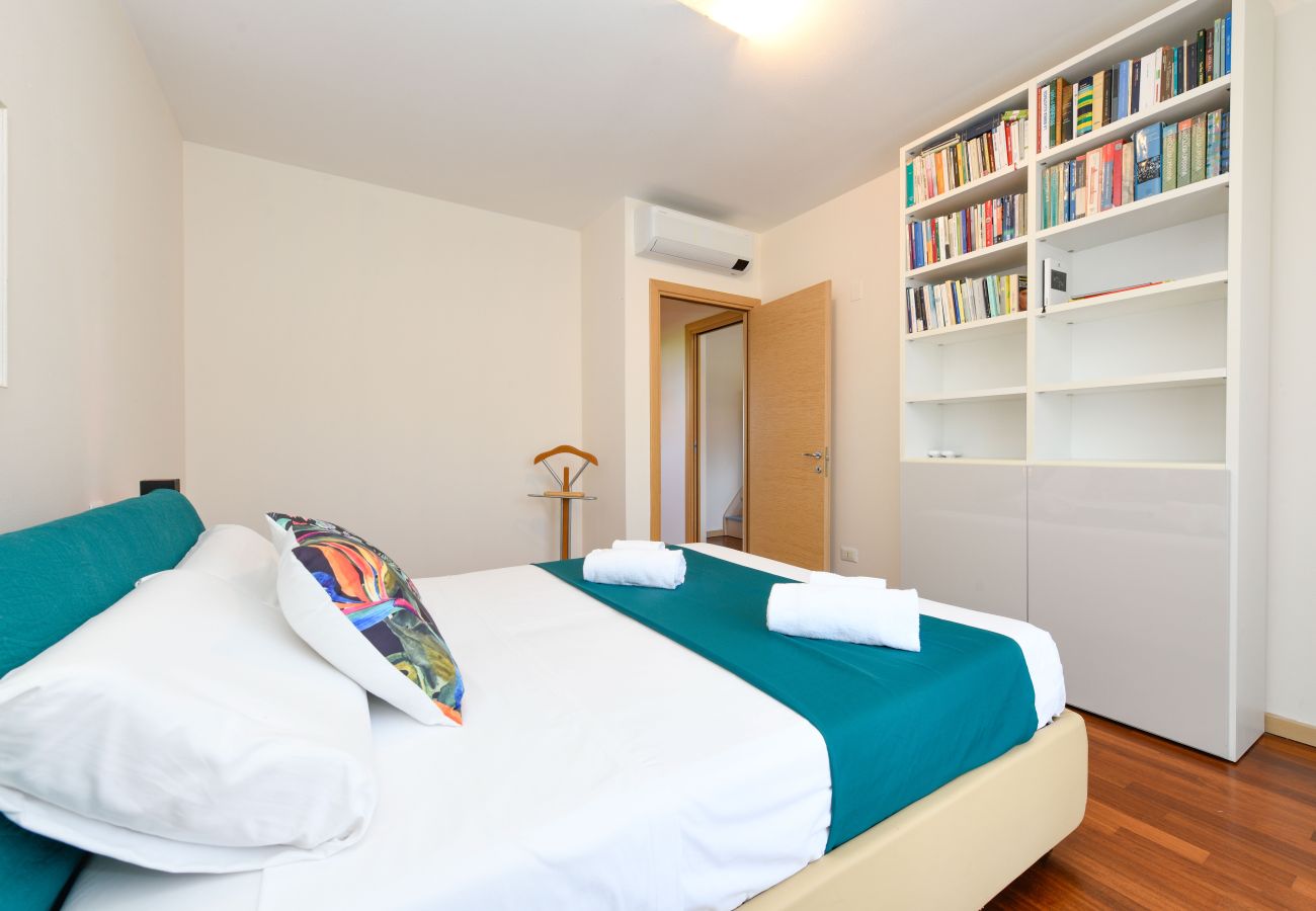 Appartamento a Desenzano del Garda - DesenzanoLoft CO2 – In residence con 5 piscine
