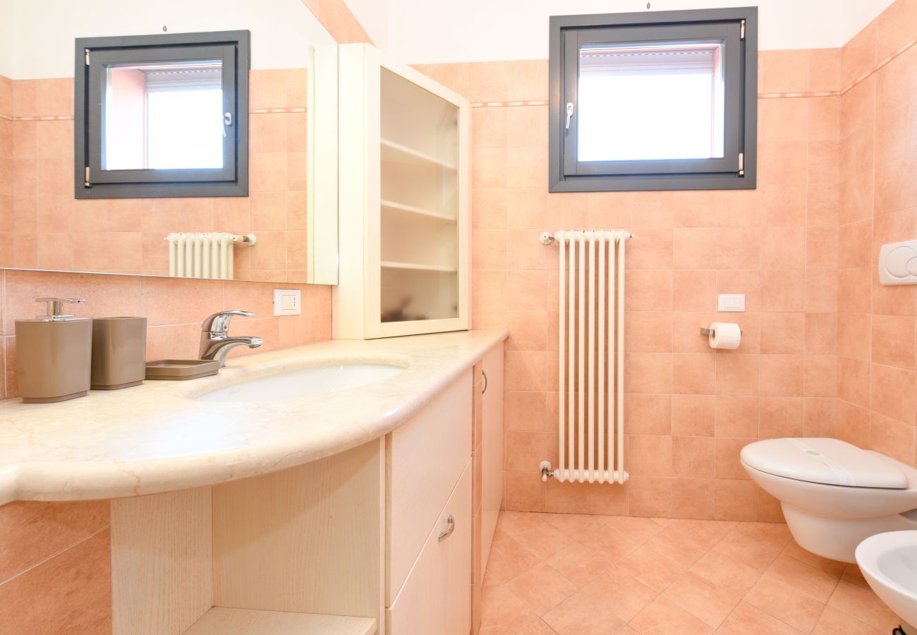 Appartamento a Desenzano del Garda - DesenzanoLoft CO2 – In residence con 5 piscine
